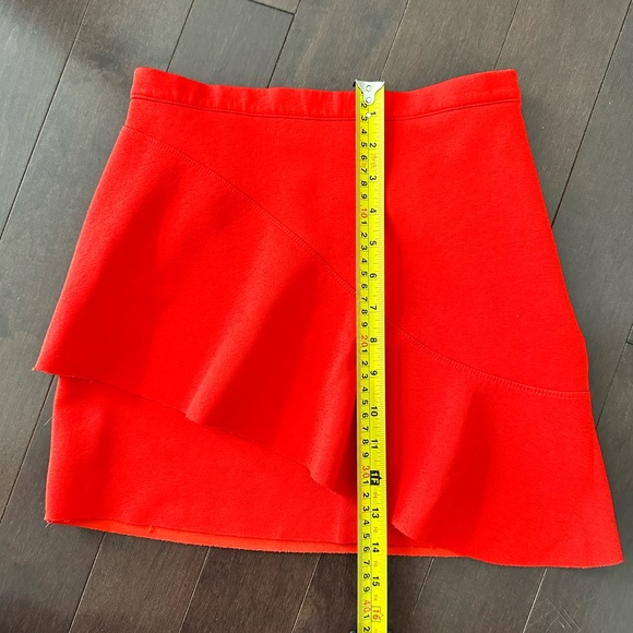 TOPSHOP mini skirt, Size US 2, Colour Red - Picture 3 of 8
